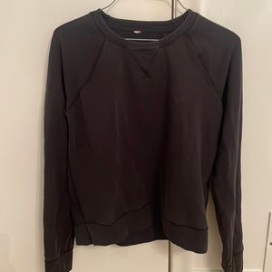 Lululemon black crewneck
